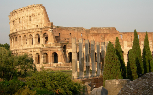 Latar Belakang Colosseum - The Colosseum